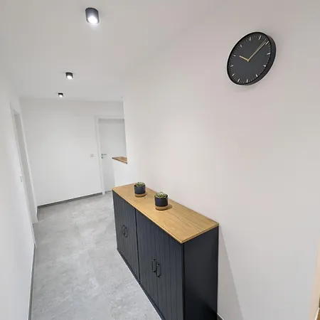 H1 Ferienwohnung Appartement *