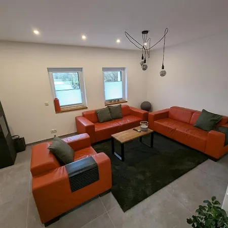 H1 Ferienwohnung Апартаменты *