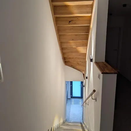 H1 Ferienwohnung Apartmán *